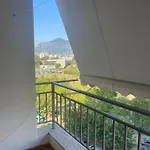Sol Zoja Fusha E Aviacionit Τίρανα